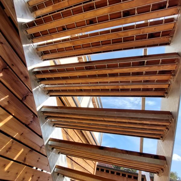Metal + wood 2