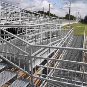 Press-locked Gratings 16