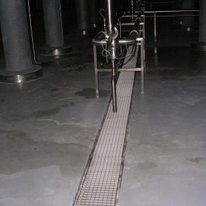 Press-locked Gratings 18
