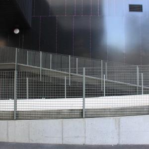 Press-locked Gratings 21