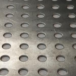 Pyöreä reikä – suora RU/RQ