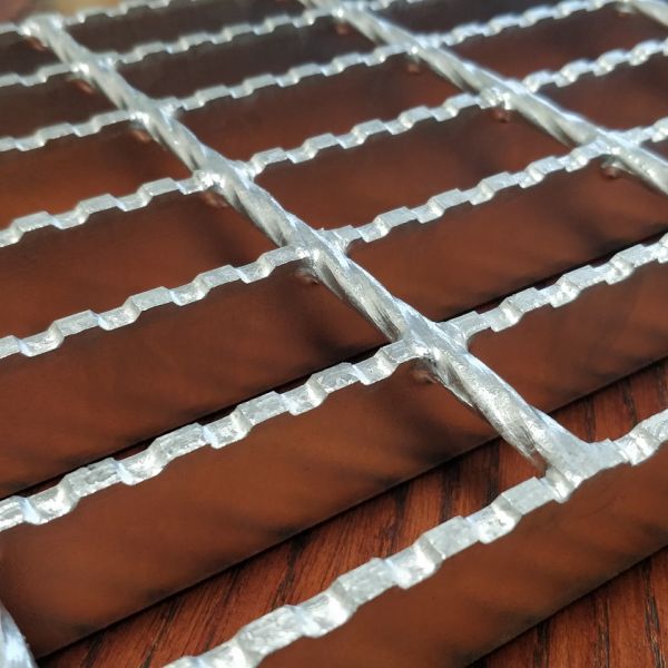 Dimension of Mesh Size and Bearing Bar